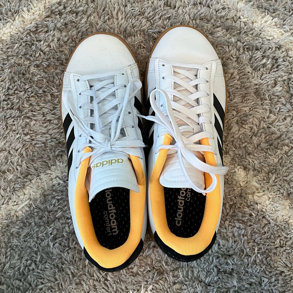 Adidas Cloudfoam Comfort Sneakers